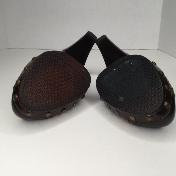 EUC Stuart Weitzman brown leather sabot, sandals. - Picture 14 of 14